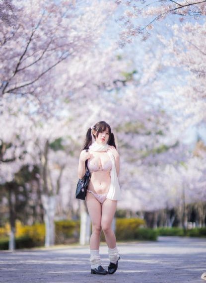 日韩精品在线视频趁人视频_BD超清免费观看